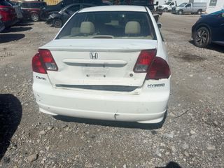2004 Honda Civic Hybrid w/ULEV (M5) - Primary Damage Straight On Image